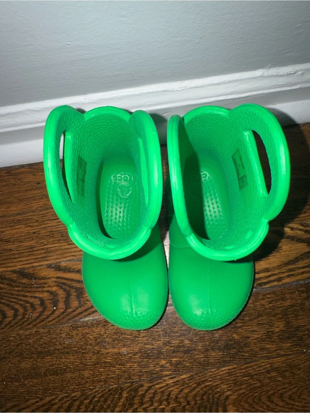 CROCS kids rain